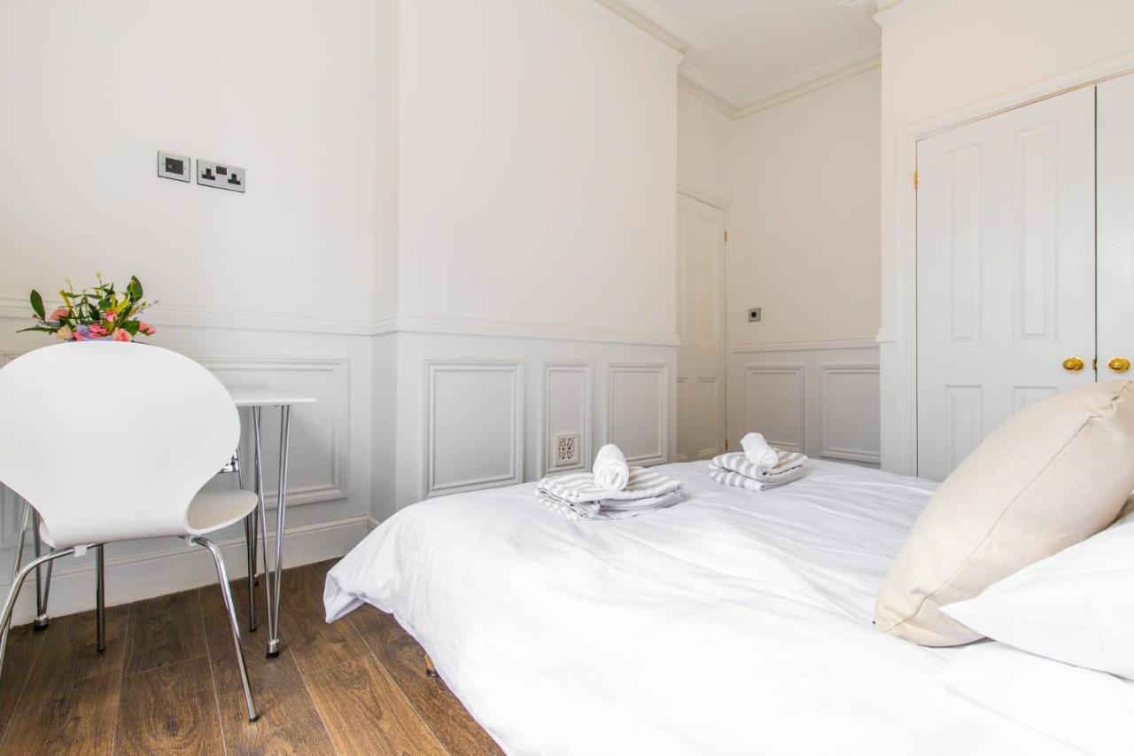 Host & Stay - All Saints Green Cottage Норвич Экстерьер фото
